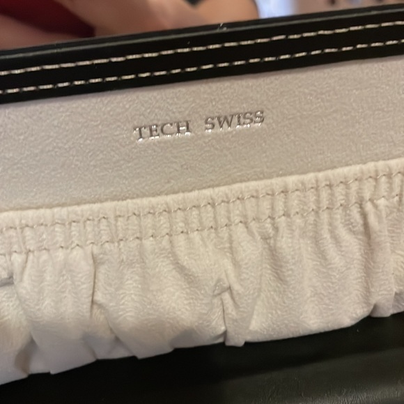 Tech Swiss Jewelry Box - Picture 7 of 8